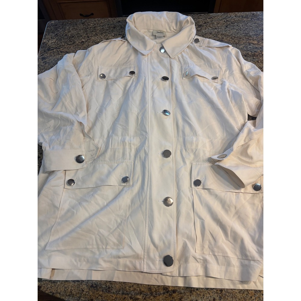 Neiman Marcus Exclusive 100% Silk Utility Jacket Cream XL Button Front Pockets